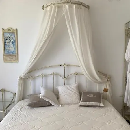 Oasis With 2 Bedrooms Апартамент Лозенец