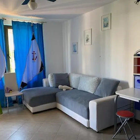 Oasis With 2 Bedrooms Лозенец